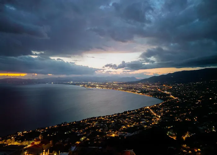 Orithyia Prime Living