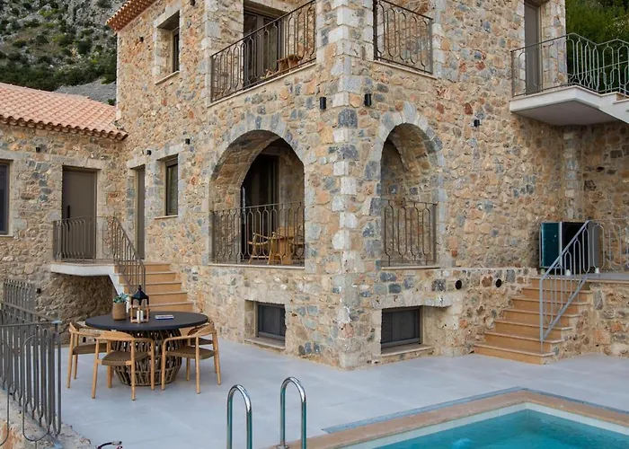 Villa Orithyia Prime Living