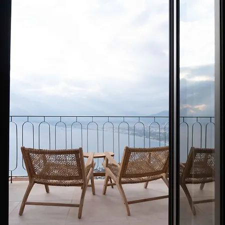 Orithyia Prime Living Villa *