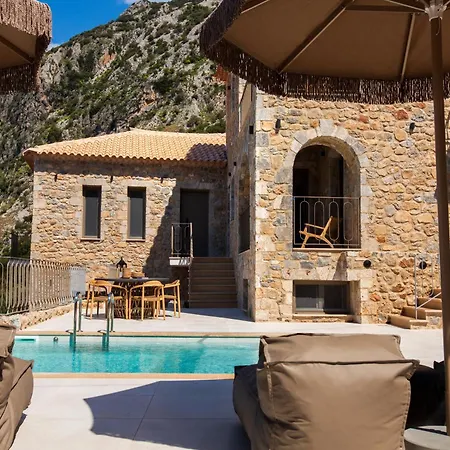 Orithyia Prime Living