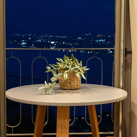 Orithyia Prime Living *