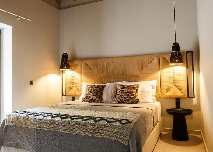 Orithyia Prime Living *