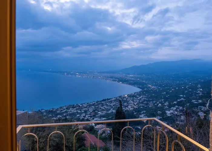 Villa Orithyia Prime Living *